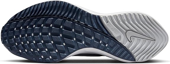 NikeAir Zoom Vomero 11