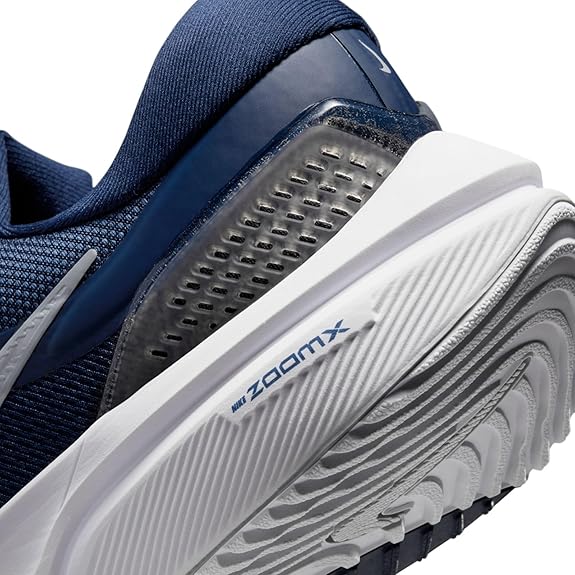 NikeAir Zoom Vomero 11 Nike Scarpe runnig Planet Sport Italia