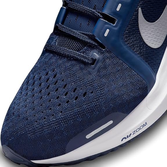 NikeAir Zoom Vomero 11